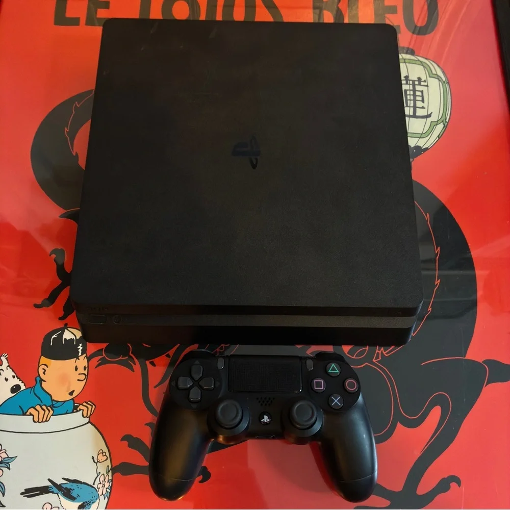 Ps4 Playstation 4 slim 1TB